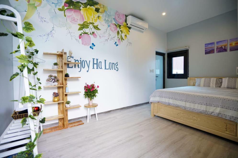 Almor Hostel With Pool In Right Center Hạ Long Exterior foto